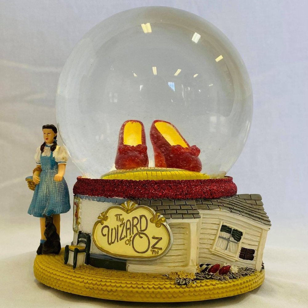 Wizard of Oz Snow Globe, Ruby Slippers